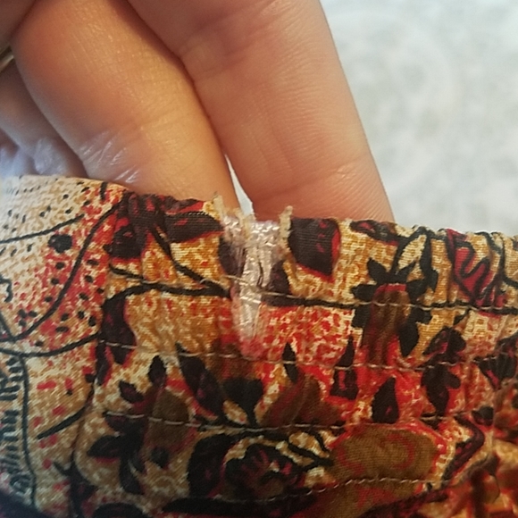 Patterned skirt - Picture 4 of 4